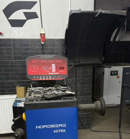 Шиномонтаж 4-х колес R21+ Кроссовер / Минивэн / Внедорожник