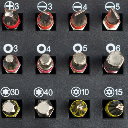 Набор бит (32 предмета) avs kb32