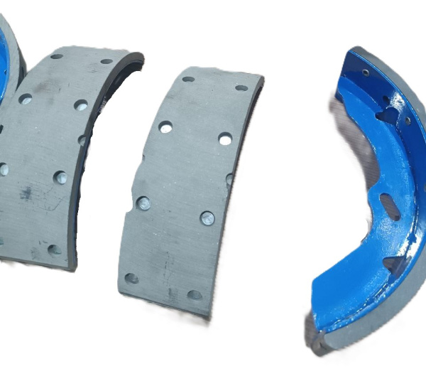 Колодки тормозные барабанные (85мм) hyundai hd65,72,78,county (аккор) 