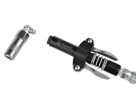 Быстросъемный наконечник для шприца белак