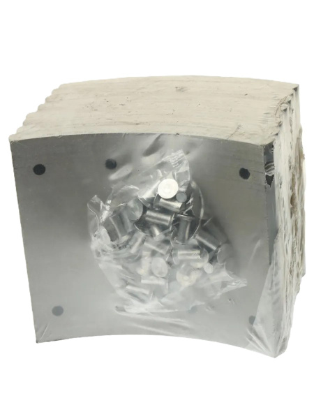 Накладки тормозных колодок  маз сверленая расточен.комплект 8шт. ( вати